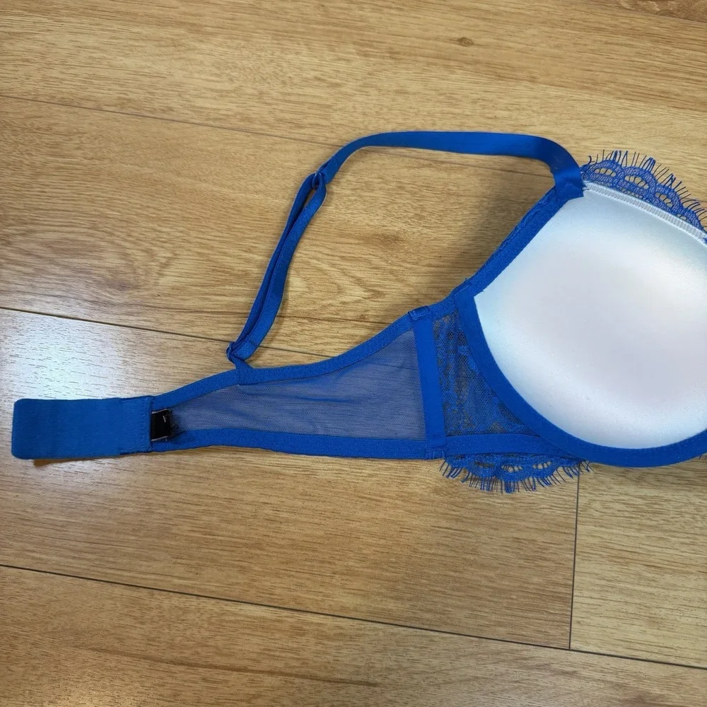 Victoria's Secret Sexy Bombshell Rhinestone Add-2-Cups Push Up Bra 32B Lot Of 2